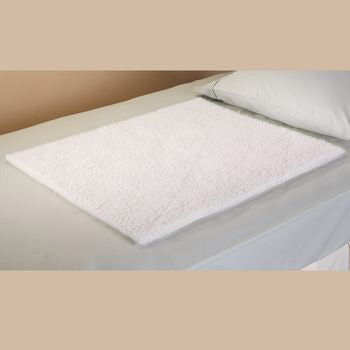 Rolyan Synthetic Sheepskin Pad 24" x 30", With 1" Pile 1 Each