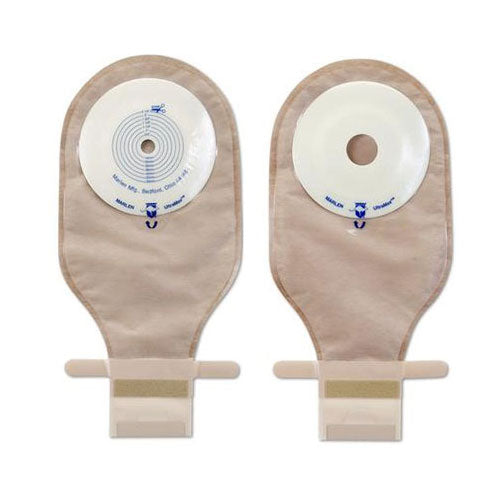 Ultramax Drainable Flat Pouch With Aquatack Hydrocolloid Barrier 7/8" Transparent Kwick-Close II Fastener 5 Box