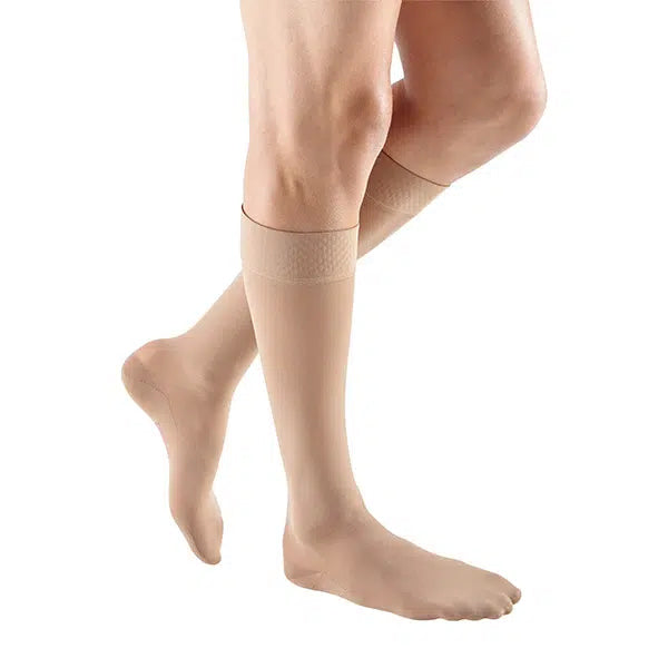 Mediven Plus Calf with Silicone Band, 20-30, Petite, Extra Wide, Closed, Beige, Size 3 1 Each
