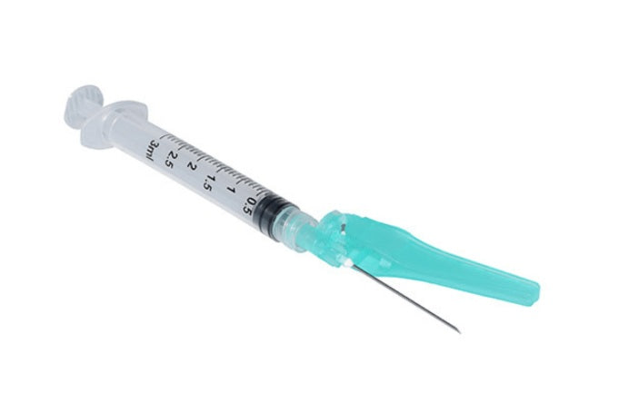 Smiths Medical ASD, Inc EDGE Hypodermic Needle with 5mL Luer Lock Syringe, Green, 21g x 1" 50 Box